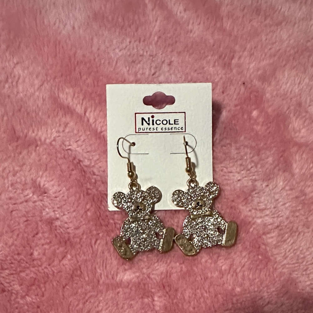 Nicole Purest Essence Gold Bear Earrings
